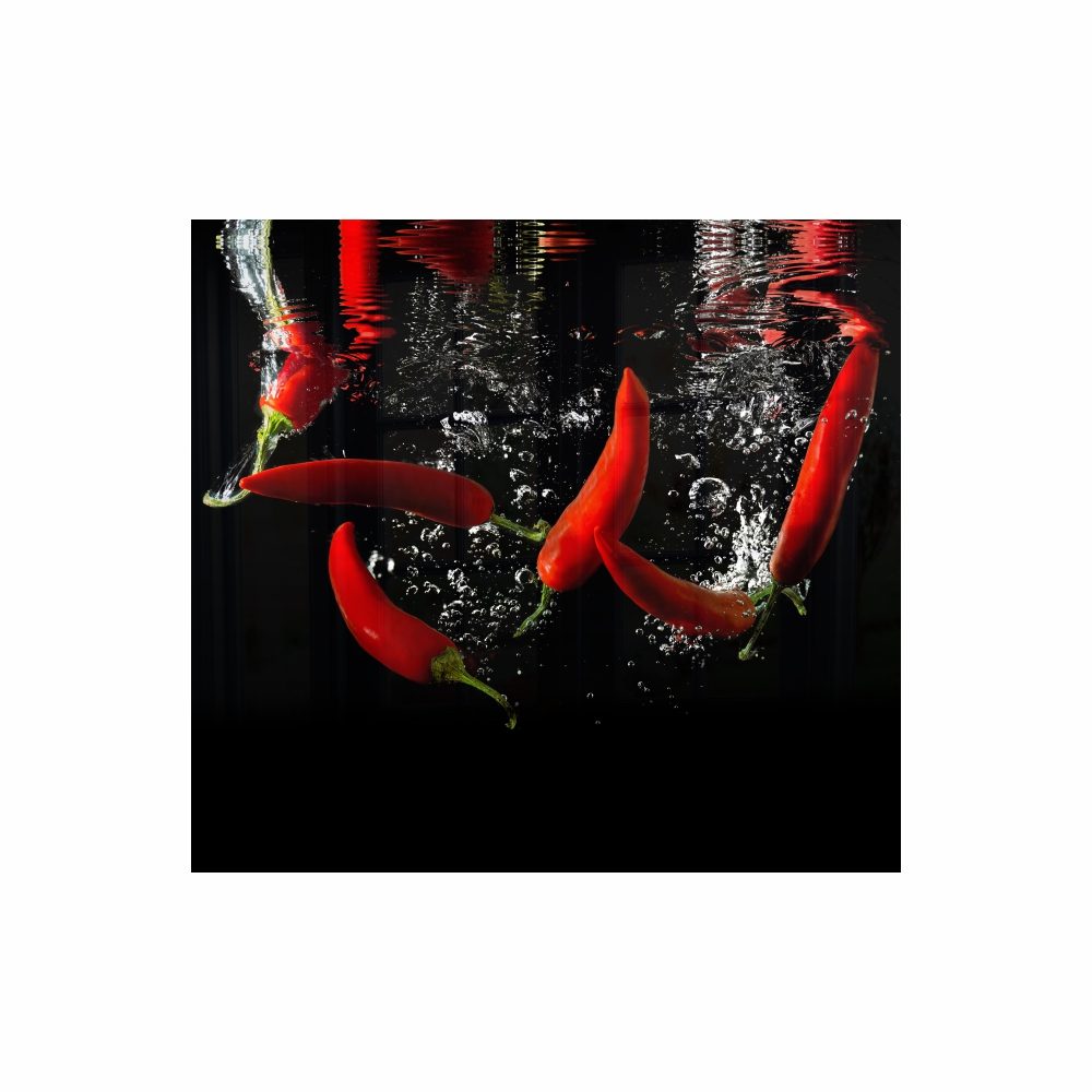 Parrot Products Decorative Glass Wall Tile (598 X 650 X 6mm) Chilli