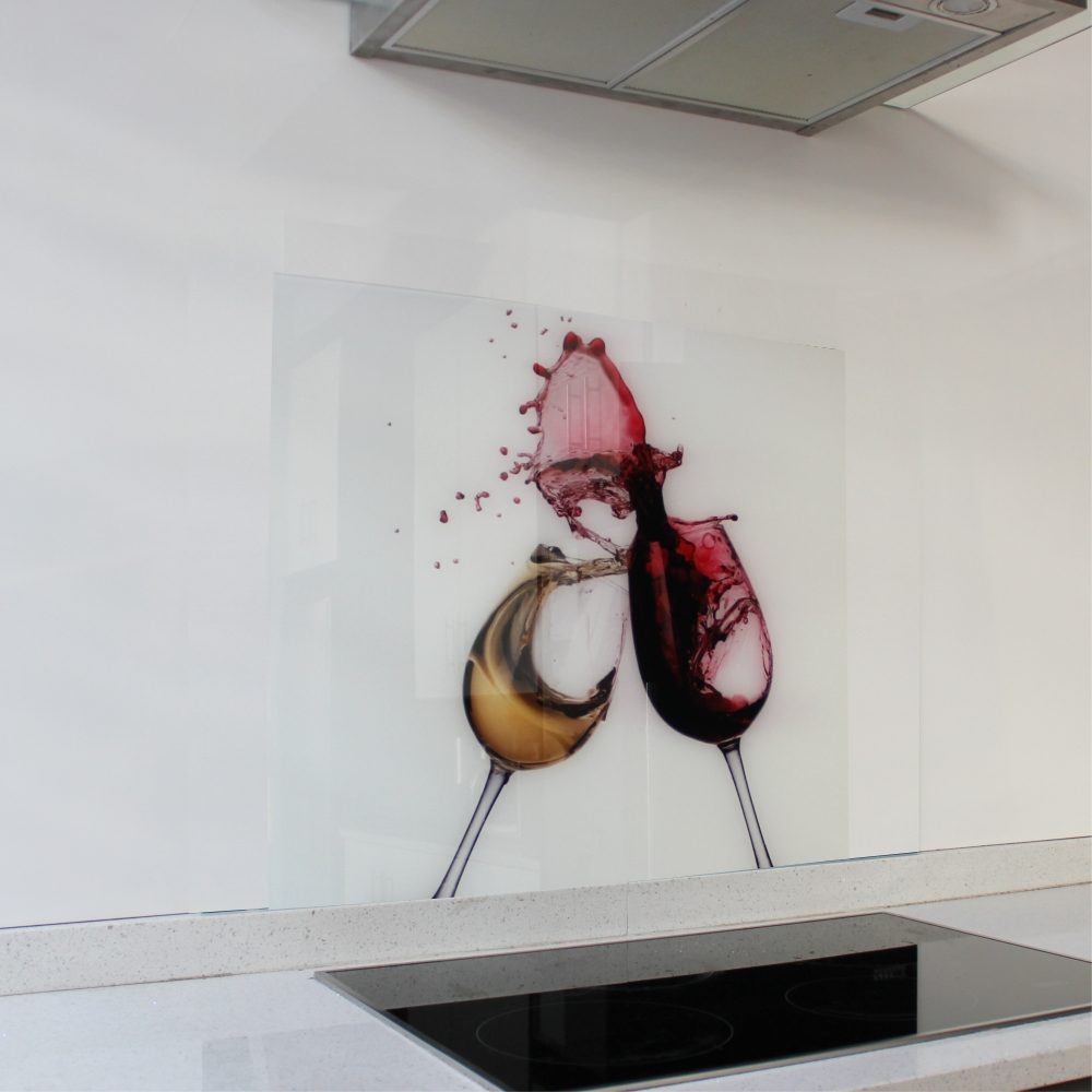 Parrot Products Decorative Glass Wall Tile (598 x 650 x 6mm) Wine Glasses