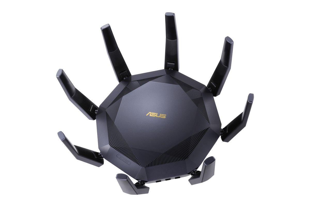 ASUS Networking ASUS ROUTER/Gaming/2.4GHz 4x4up to1148Mbps/5GHz 8x8up to 4808Mbps/1xWAN/8xLAN/1xUSB/1xSFP/AiMesh/AiProtection/VPN90IG04J1-BM3010