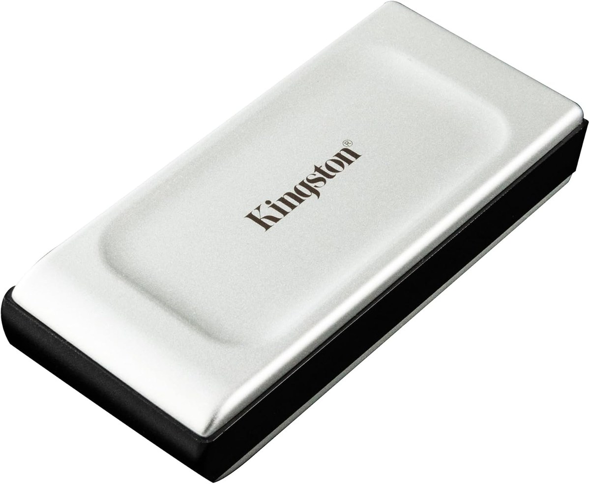 Kingston SXS2000/2000G 2000Gb XS2000 series , external TLC SSD , 20Gbps USB3 Gen2x2 type-C , 3D TLC , metallic housing with removable rubber sleeve for iP55 protection ( dustproof/waterproof/shockproof ) , read/write upto 2000/2000MB/s , with transmission status LED , 70x33x14mm - type-C or type-A , 5 years warranty
